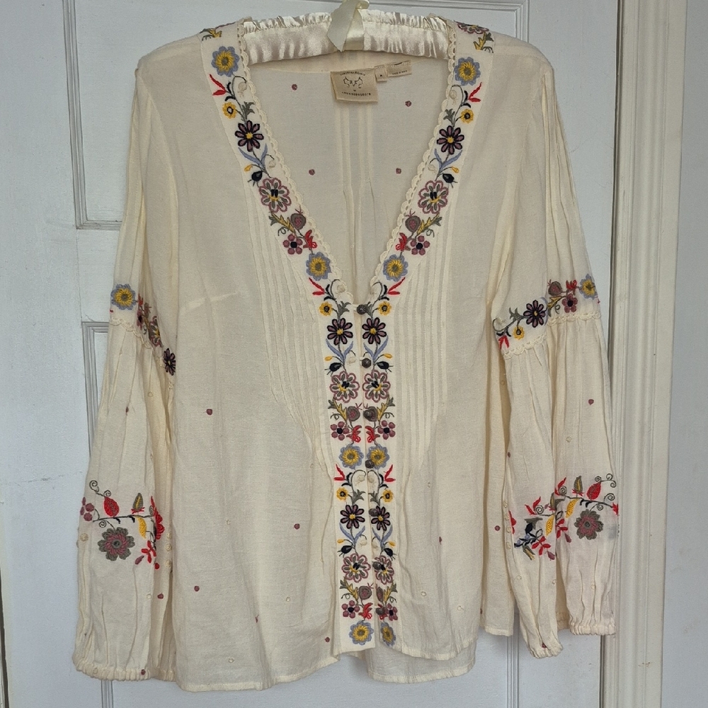 Anthropologie Cream Floral Embroidered Blouse, M
